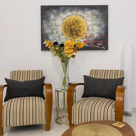 Designer Apt On Promenade, Perfect Location Bu 360 Estates Sliema